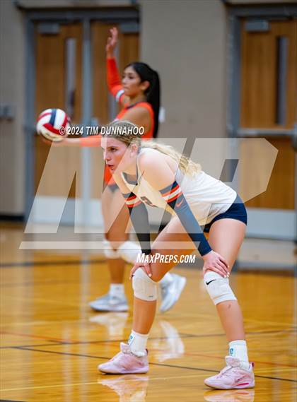 Thumbnail 2 in Leander @ Glenn photogallery.