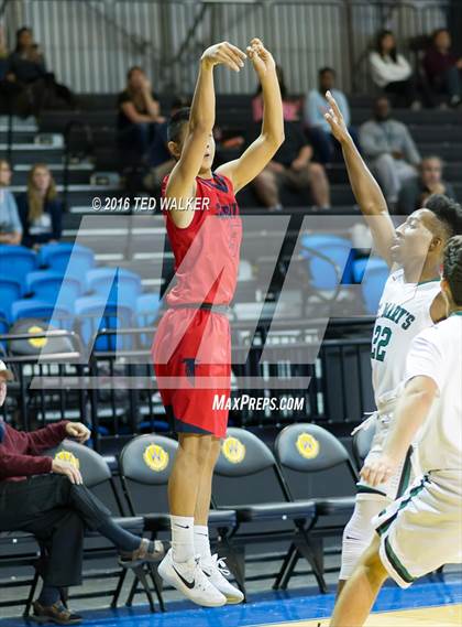 Thumbnail 3 in St. Mary's vs. Saratoga (S.C. Warriors NorCal Tournament) photogallery.