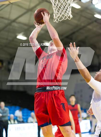 Thumbnail 3 in St. Mary's vs. Saratoga (S.C. Warriors NorCal Tournament) photogallery.