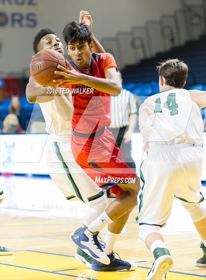 Thumbnail 2 in St. Mary's vs. Saratoga (S.C. Warriors NorCal Tournament) photogallery.