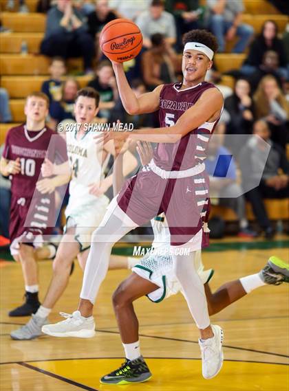 Thumbnail 3 in Buchanan @ Coloma (MHSAA District Playoff) photogallery.
