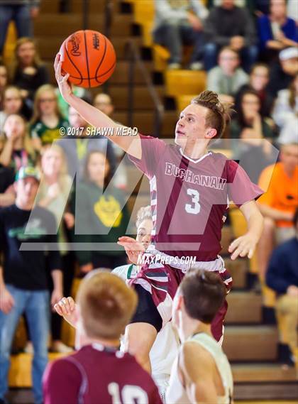 Thumbnail 2 in Buchanan @ Coloma (MHSAA District Playoff) photogallery.