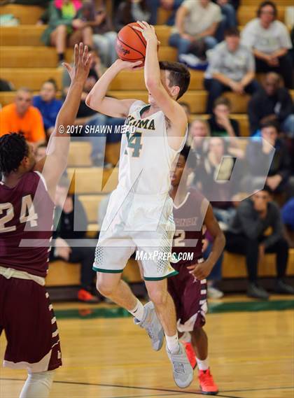 Thumbnail 2 in Buchanan @ Coloma (MHSAA District Playoff) photogallery.