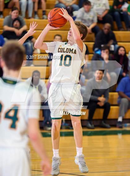 Thumbnail 3 in Buchanan @ Coloma (MHSAA District Playoff) photogallery.