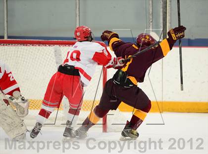 Thumbnail 3 in South Windsor vs. Cheshire photogallery.