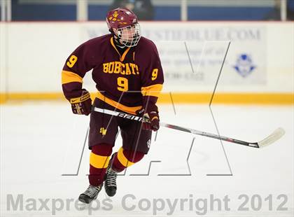 Thumbnail 2 in South Windsor vs. Cheshire photogallery.