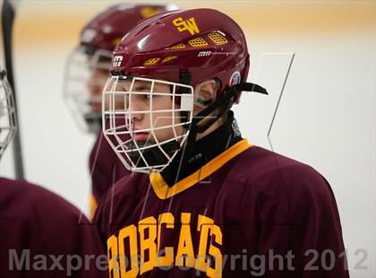 Thumbnail 3 in South Windsor vs. Cheshire photogallery.