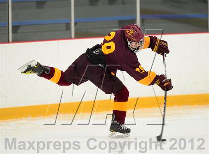 Thumbnail 2 in South Windsor vs. Cheshire photogallery.