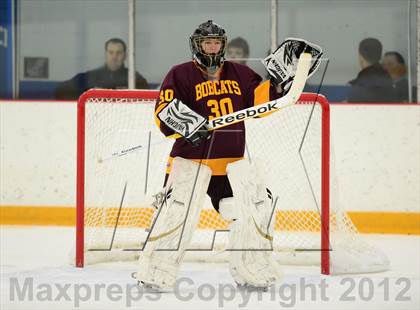 Thumbnail 2 in South Windsor vs. Cheshire photogallery.