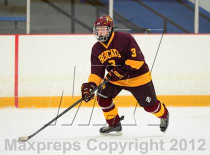 Thumbnail 3 in South Windsor vs. Cheshire photogallery.