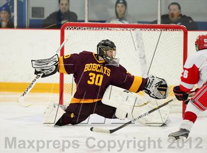 Thumbnail 3 in South Windsor vs. Cheshire photogallery.