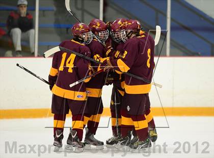 Thumbnail 2 in South Windsor vs. Cheshire photogallery.