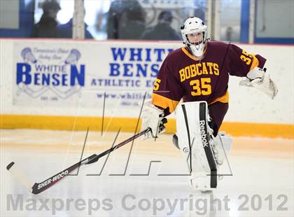 Thumbnail 1 in South Windsor vs. Cheshire photogallery.