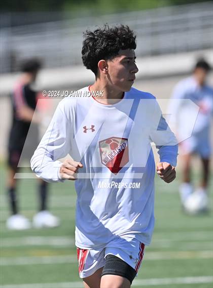 Thumbnail 2 in Tyler Legacy vs. Cypress Woods (UIL 6A Regional Semifinal) photogallery.
