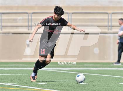 Thumbnail 3 in Tyler Legacy vs. Cypress Woods (UIL 6A Regional Semifinal) photogallery.