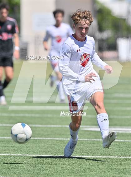 Thumbnail 2 in Tyler Legacy vs. Cypress Woods (UIL 6A Regional Semifinal) photogallery.