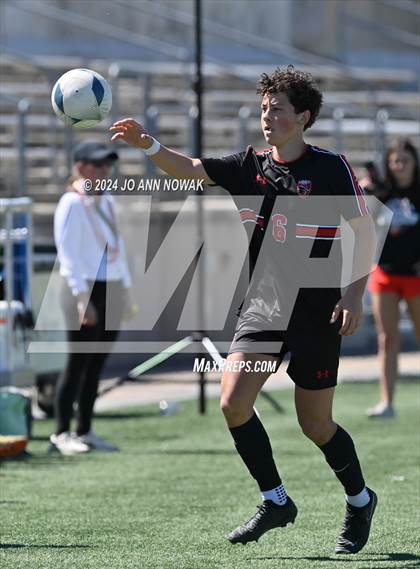 Thumbnail 1 in Tyler Legacy vs. Cypress Woods (UIL 6A Regional Semifinal) photogallery.