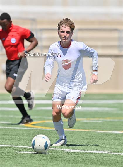 Thumbnail 2 in Tyler Legacy vs. Cypress Woods (UIL 6A Regional Semifinal) photogallery.