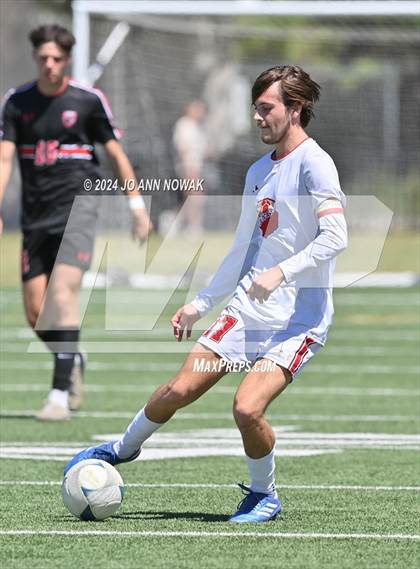Thumbnail 3 in Tyler Legacy vs. Cypress Woods (UIL 6A Regional Semifinal) photogallery.