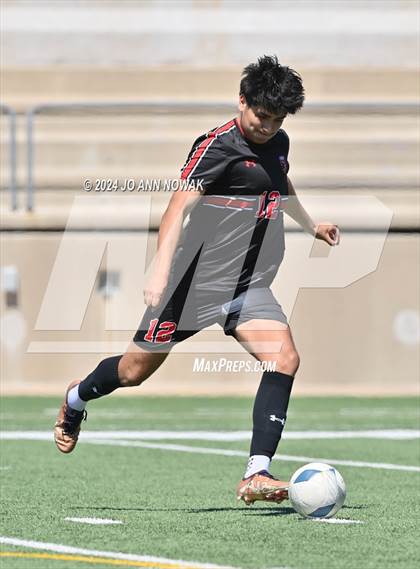Thumbnail 1 in Tyler Legacy vs. Cypress Woods (UIL 6A Regional Semifinal) photogallery.