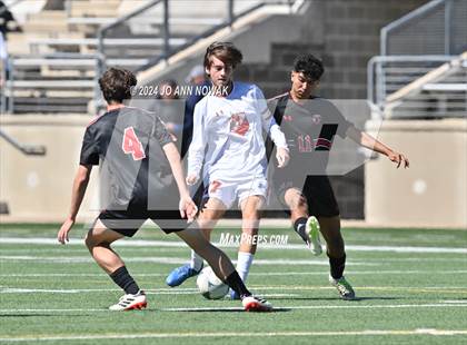 Thumbnail 3 in Tyler Legacy vs. Cypress Woods (UIL 6A Regional Semifinal) photogallery.