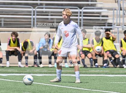 Thumbnail 2 in Tyler Legacy vs. Cypress Woods (UIL 6A Regional Semifinal) photogallery.