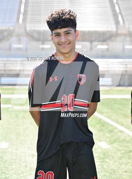 Thumbnail 2 in Tyler Legacy vs. Cypress Woods (UIL 6A Regional Semifinal) photogallery.