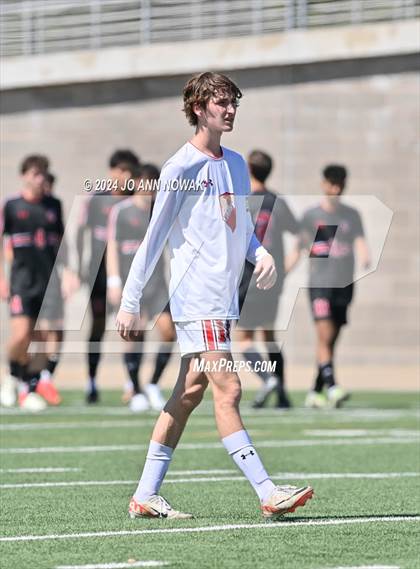 Thumbnail 3 in Tyler Legacy vs. Cypress Woods (UIL 6A Regional Semifinal) photogallery.