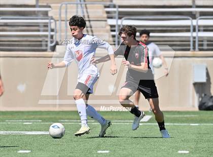 Thumbnail 2 in Tyler Legacy vs. Cypress Woods (UIL 6A Regional Semifinal) photogallery.