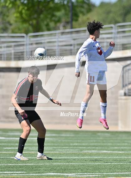 Thumbnail 3 in Tyler Legacy vs. Cypress Woods (UIL 6A Regional Semifinal) photogallery.