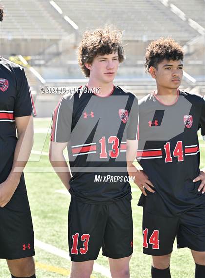 Thumbnail 2 in Tyler Legacy vs. Cypress Woods (UIL 6A Regional Semifinal) photogallery.