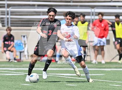 Thumbnail 3 in Tyler Legacy vs. Cypress Woods (UIL 6A Regional Semifinal) photogallery.