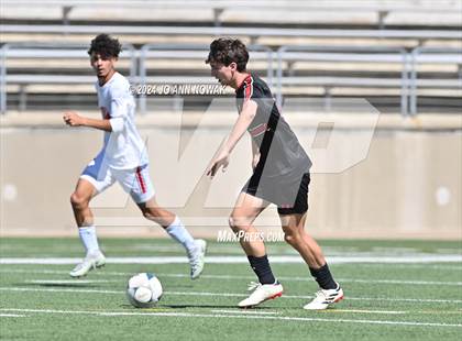 Thumbnail 2 in Tyler Legacy vs. Cypress Woods (UIL 6A Regional Semifinal) photogallery.