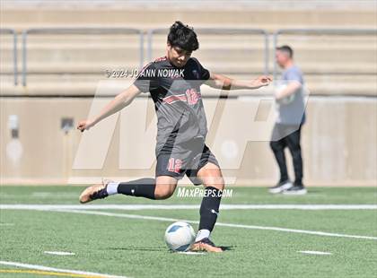 Thumbnail 2 in Tyler Legacy vs. Cypress Woods (UIL 6A Regional Semifinal) photogallery.