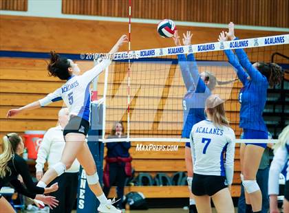 Thumbnail 2 in Acalanes vs. Tamalpais (CIF NCS D3 Semifinal) photogallery.