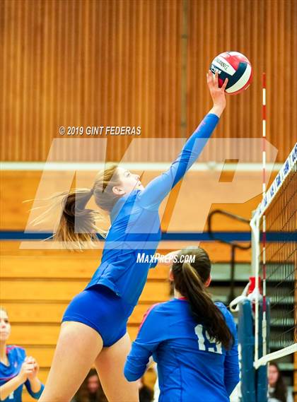 Thumbnail 1 in Acalanes vs. Tamalpais (CIF NCS D3 Semifinal) photogallery.