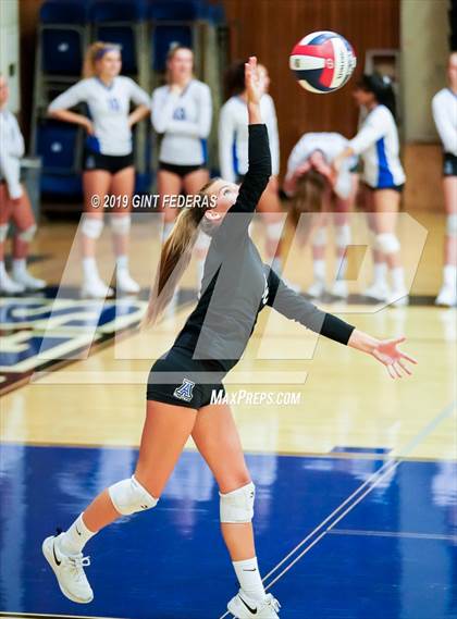 Thumbnail 2 in Acalanes vs. Tamalpais (CIF NCS D3 Semifinal) photogallery.