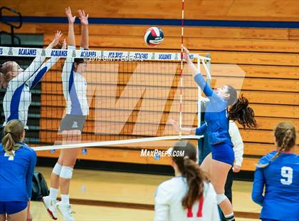 Thumbnail 3 in Acalanes vs. Tamalpais (CIF NCS D3 Semifinal) photogallery.