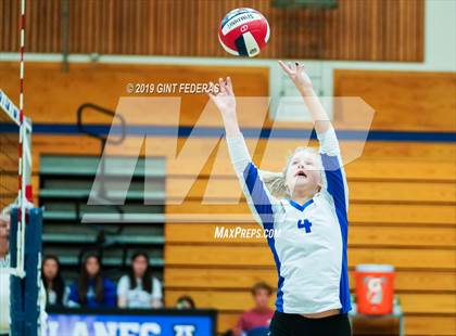 Thumbnail 1 in Acalanes vs. Tamalpais (CIF NCS D3 Semifinal) photogallery.