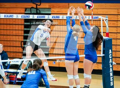 Thumbnail 3 in Acalanes vs. Tamalpais (CIF NCS D3 Semifinal) photogallery.
