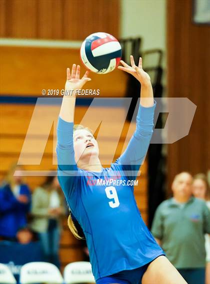 Thumbnail 2 in Acalanes vs. Tamalpais (CIF NCS D3 Semifinal) photogallery.