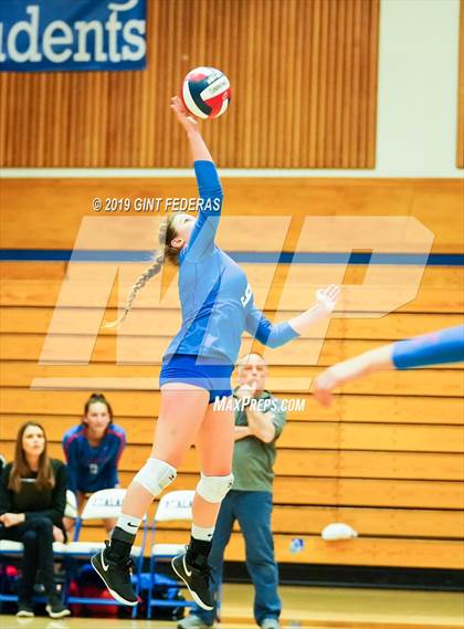Thumbnail 2 in Acalanes vs. Tamalpais (CIF NCS D3 Semifinal) photogallery.