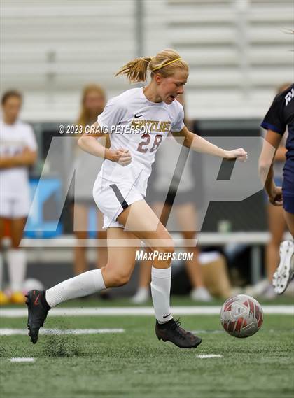 Thumbnail 3 in Ridgeline vs. Logan (UHSAA 4A Second Round) photogallery.