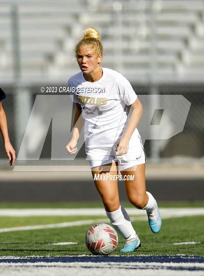 Thumbnail 3 in Ridgeline vs. Logan (UHSAA 4A Second Round) photogallery.