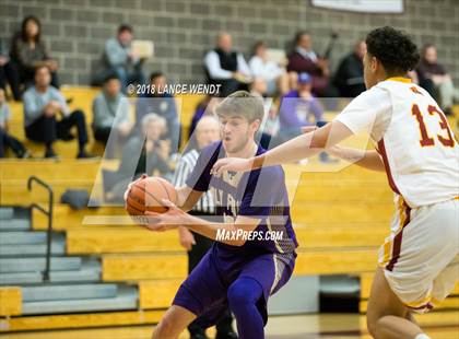 Thumbnail 1 in Holy Family vs. Sierra photogallery.