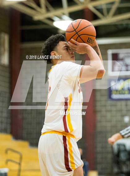 Thumbnail 1 in Holy Family vs. Sierra photogallery.