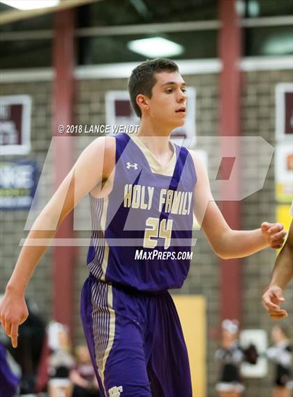 Thumbnail 3 in Holy Family vs. Sierra photogallery.