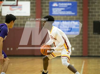 Thumbnail 3 in Holy Family vs. Sierra photogallery.