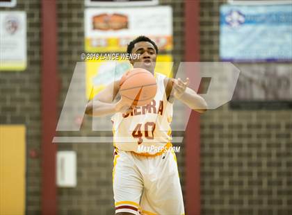 Thumbnail 3 in Holy Family vs. Sierra photogallery.