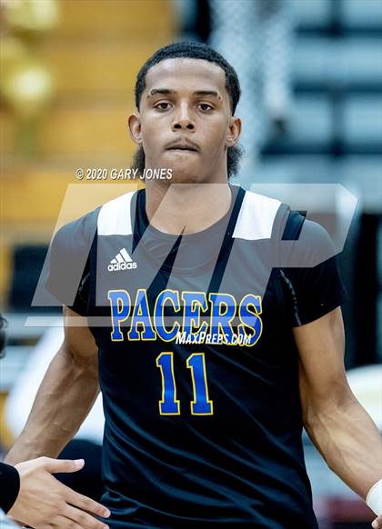 Thumbnail 3 in Grant vs. Whitney (CIF SJS D2 Semifinal) photogallery.